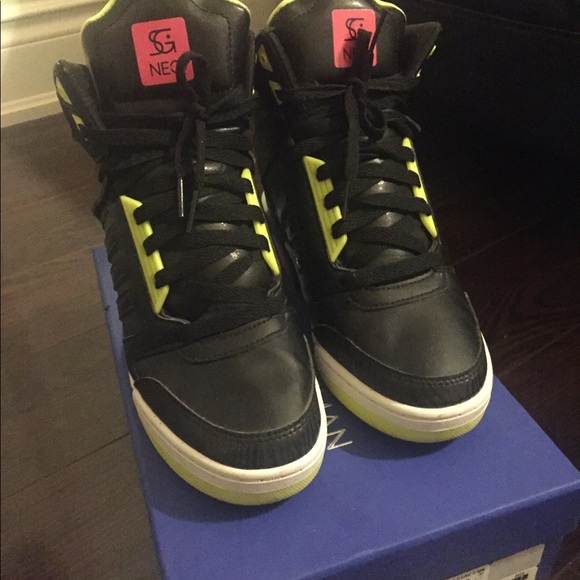 Adidas Neo - Picture 4 of 4